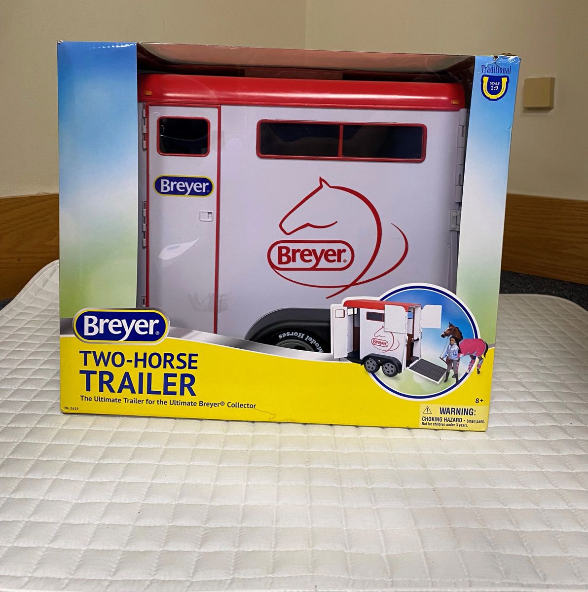 Traditional Series Breyer Two Horse Trailer